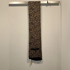 Michael Kors scarf Leopard Print